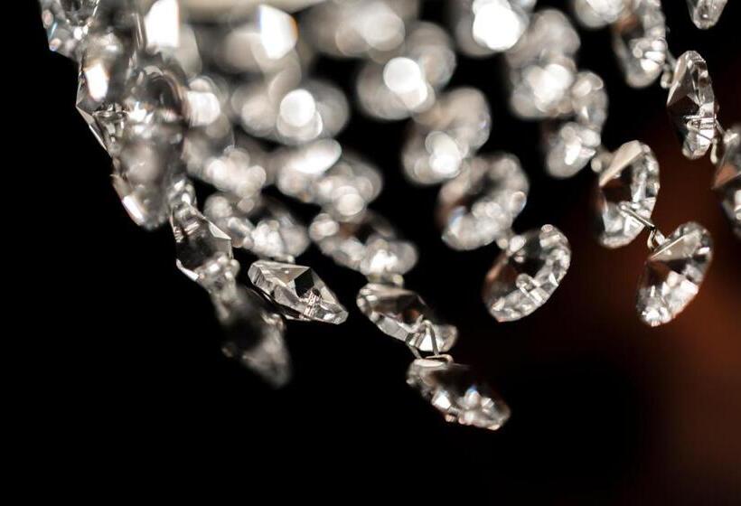 חדר סטנדרט לשלושה, Kastraki