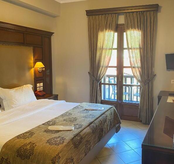 חדר סופריור, Kastraki