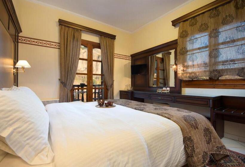 חדר סופריור, Kastraki