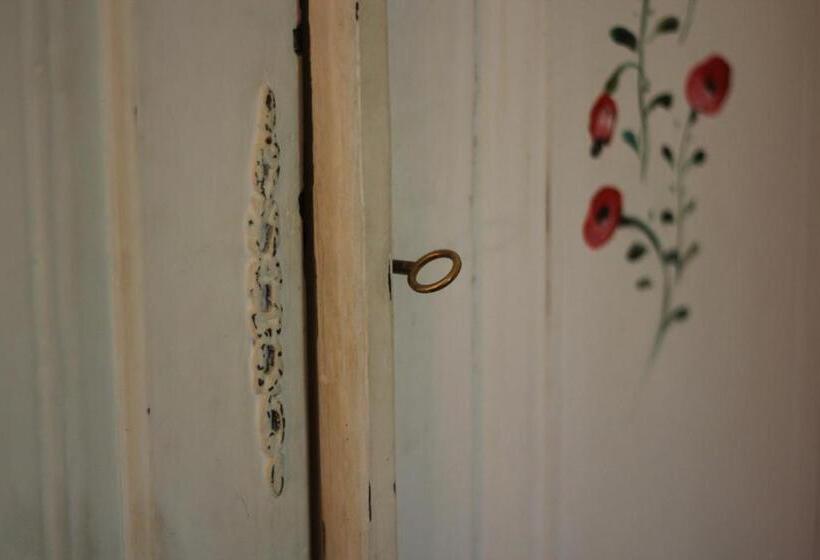 غرفة قياسية, La Posada De Lalola