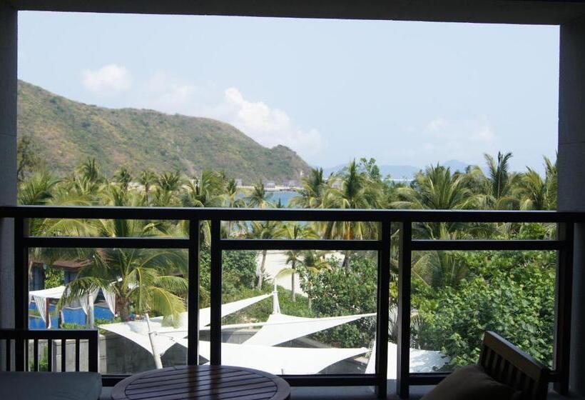 Premium room with view, Sanya Luhuitou Resort & Spa