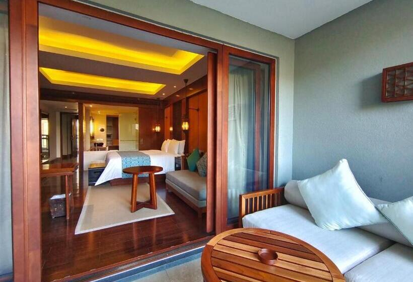 Superior Rum, Sanya Luhuitou Resort & Spa