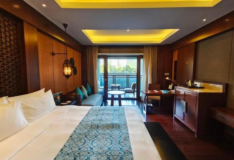 Superior Rum, Sanya Luhuitou Resort & Spa