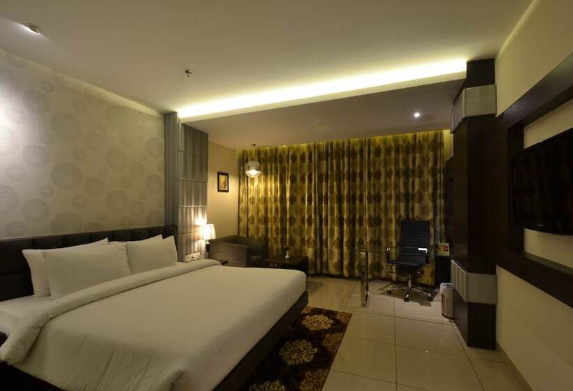 غرفة ديلوكس, Rivatas