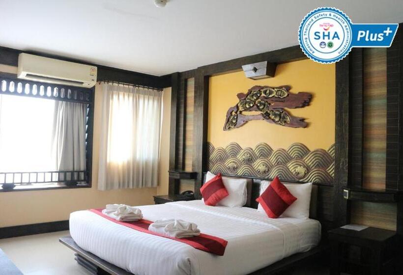 חדר סופריור יחיד, Ruean Phae Royal Park