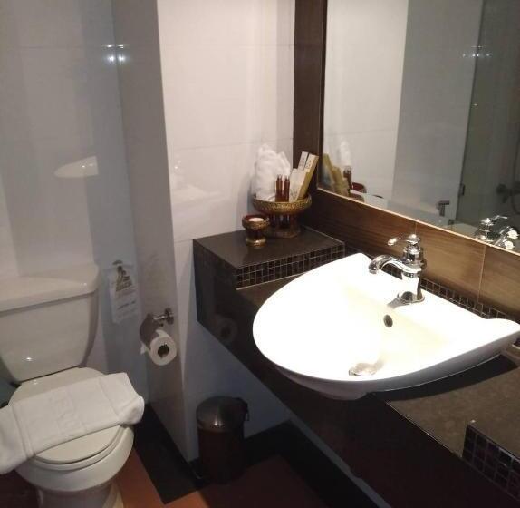 חדר דלוקס, Ruean Phae Royal Park