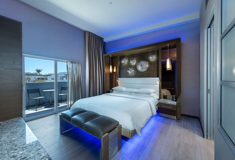 جناح إدارى, Shade Hotel Manhattan Beach