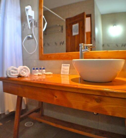 بانگلوی استاندارد, Taha Tai