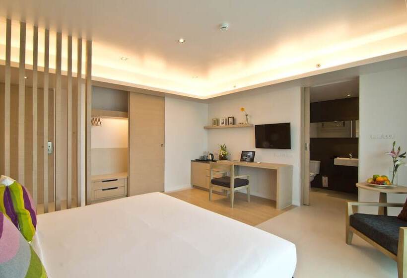 이그제큐티브 룸, The Sun Xclusive