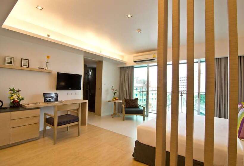 이그제큐티브 룸, The Sun Xclusive