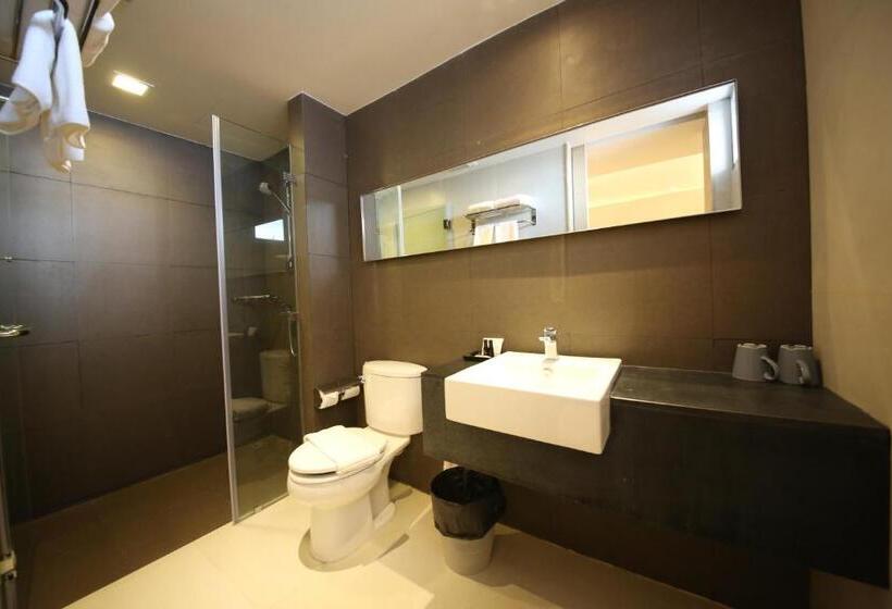 이그제큐티브 룸, The Sun Xclusive