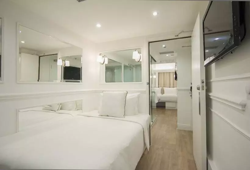 اتاق خانوادگی, Mini Hotel Causeway Bay