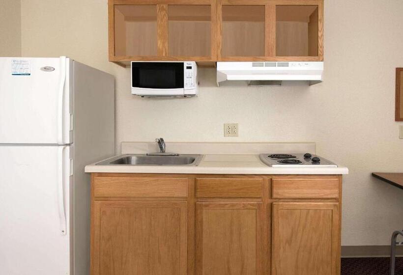 جناح, Woodspring Suites Johnson City