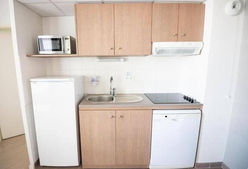 Апартаменты 2 Спальни, Zenitude Hôtel Résidences Narbonne Centre