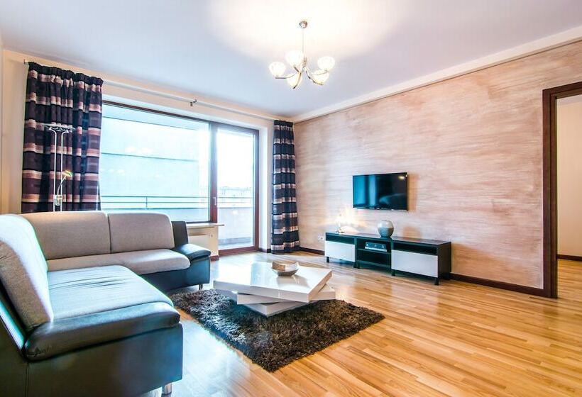 2 Yatak Odalı Lüks Daire, Inqse Warsaw | Centre
