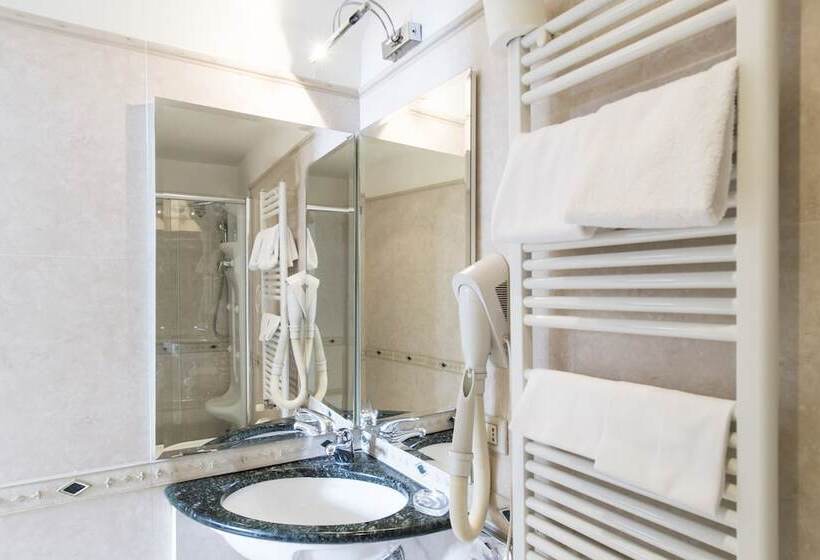 اتاق کلاسیک, Campiello