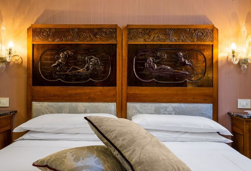 اتاق کلاسیک, Campiello