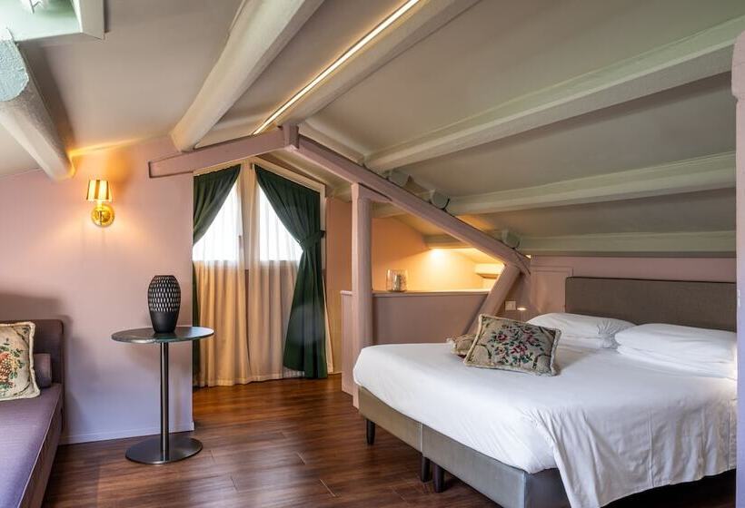 اتاق لوکس, Campiello