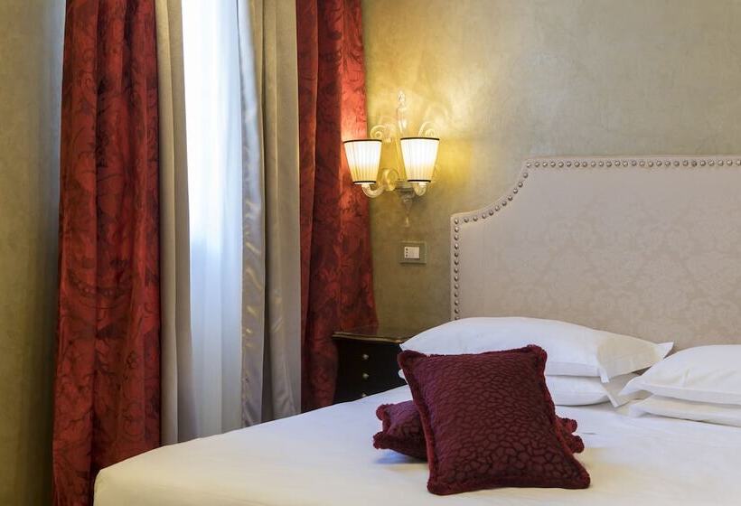 اتاق سوپریور, Campiello