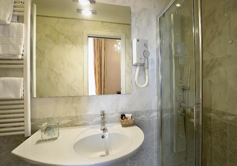 اتاق عادی, Campiello