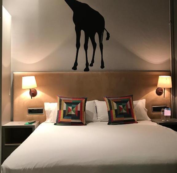 Номер Economy, Chic & Basic Zoo