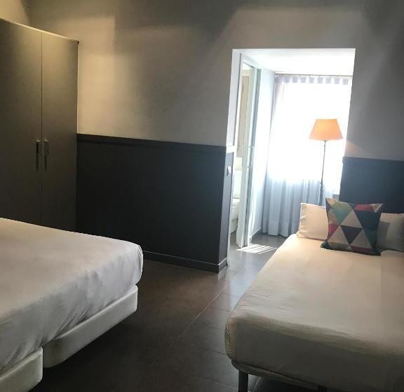 Номер Стандарт Трехместный, Chic & Basic Zoo