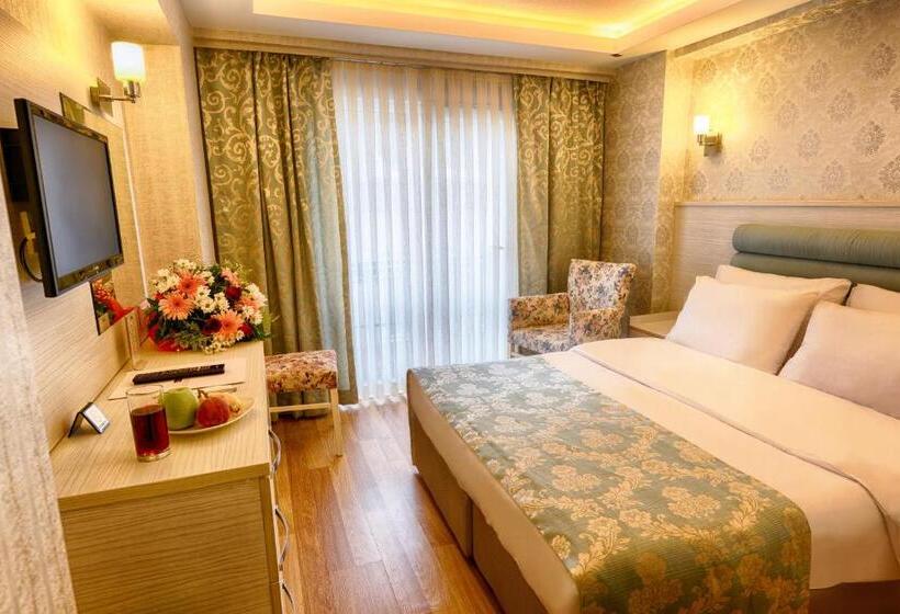 اتاق سوپریور, New Florenta