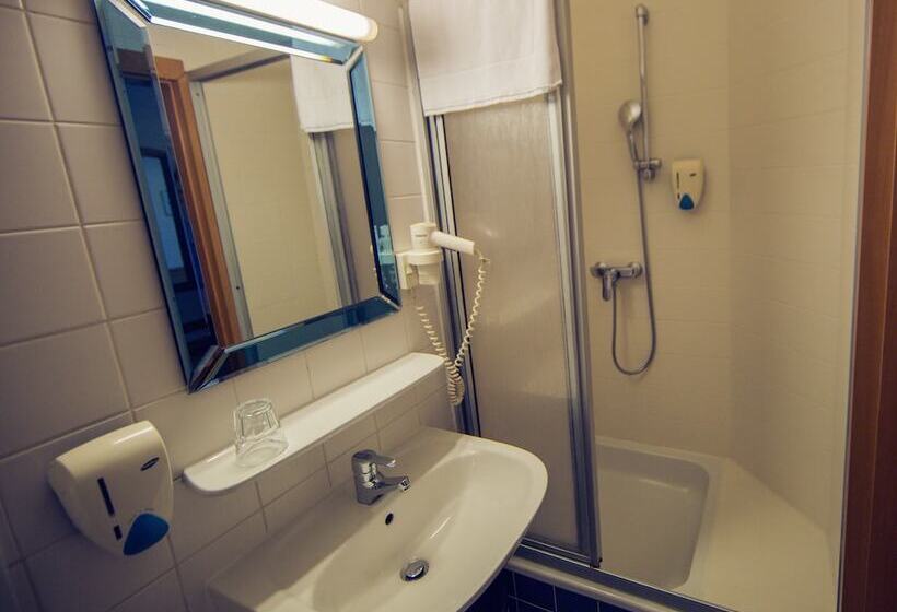 Номер Стандарт Индивидуальный, Gasthof Bokan