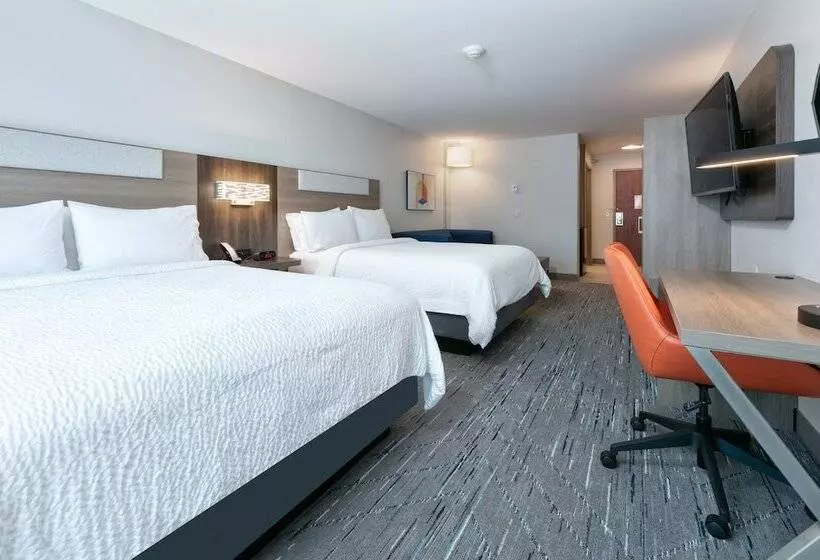 身障者適用スイートルーム, Holiday Inn Express Hotel & Suites Shakopee, An Ihg