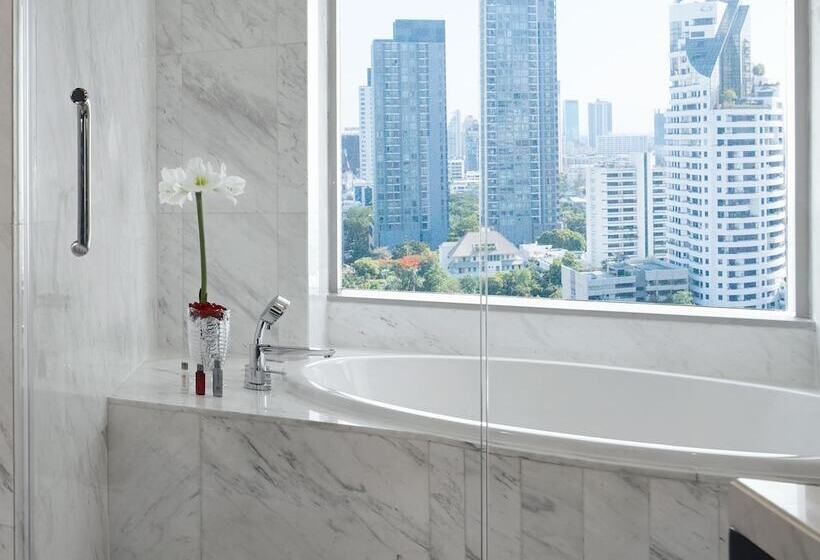 Номер Executive, Marriott Bangkok Sukhumvit