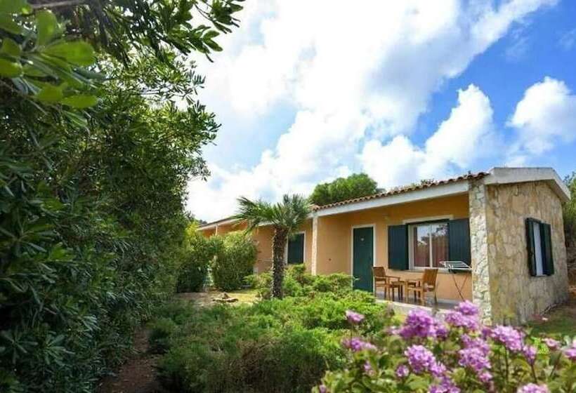 חדר סטנדרט לארבעה, Amareclub Rocca Dorada