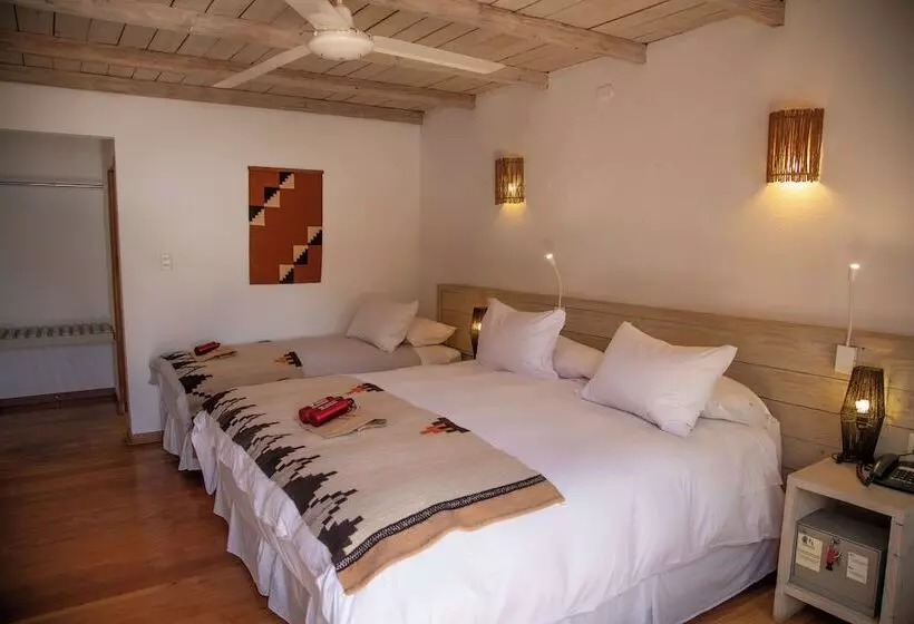 اتاق سوپریور سه تخته, Terrantai Lodge