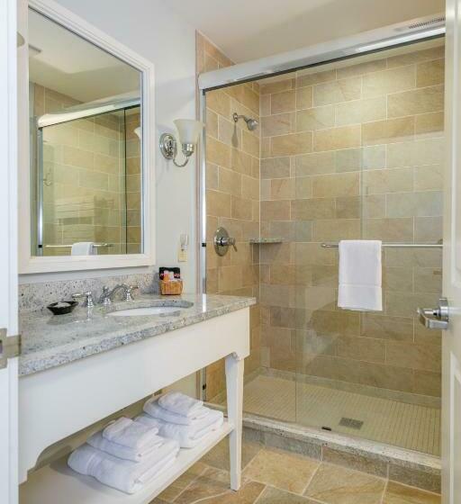 キングサイズベッドのデラックスルーム, The Norwich Inn