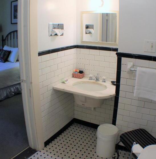 スタンダードルーム, The Norwich Inn