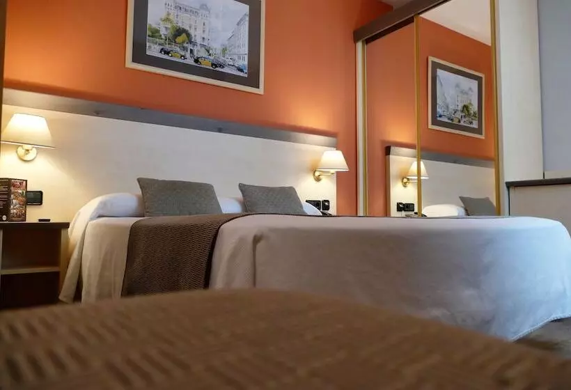 Economy Room