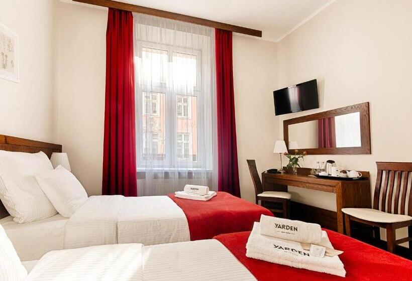Номер Стандарт Трехместный, Yarden By Artery Hotels