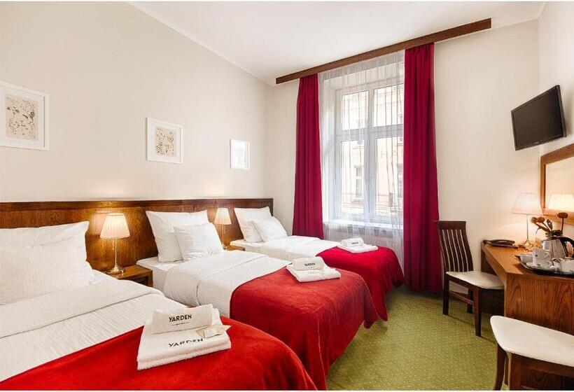 Номер Стандарт Трехместный, Yarden By Artery Hotels