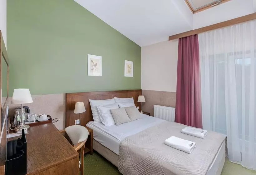 اتاق پریمیوم با چشم‌انداز باغ, Yarden By Artery Hotels