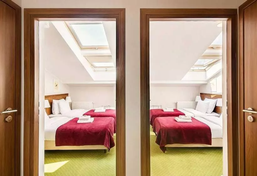اتاق کلاسیک چهارنفره, Yarden By Artery Hotels