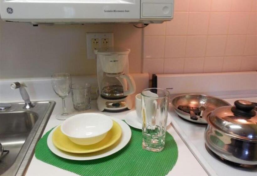 Номер Стандарт, Affordable Suites Rocky Mount