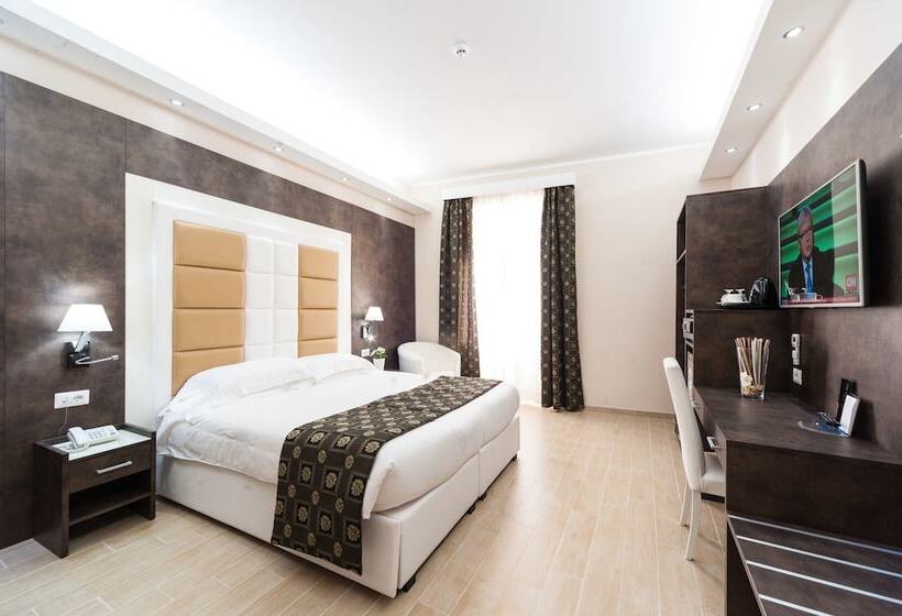 اتاق لوکس با چشم‌انداز شهر, Relais Trevi 95 Boutique