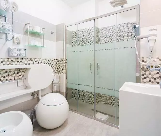 חדר דלוקס לארבעה, Relais Trevi 95 Boutique