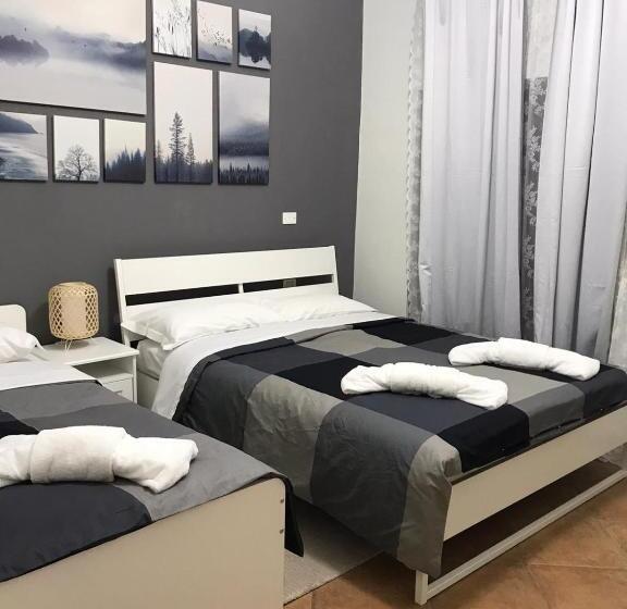 اتاق کلاسیک سه تخته, Martini Rooms