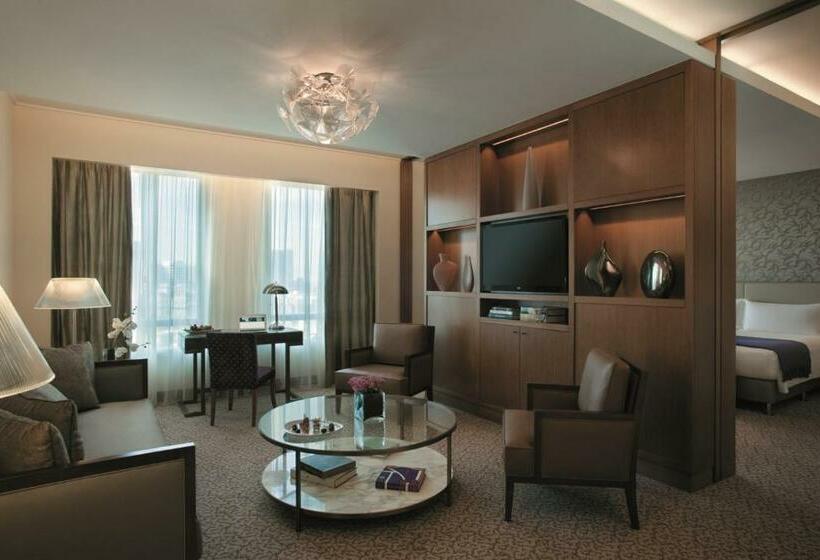 مجموعه ویستا شهر, Alvear Art