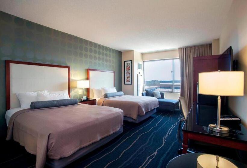 חדר דלוקס, Bally S Quad Cities Casino &