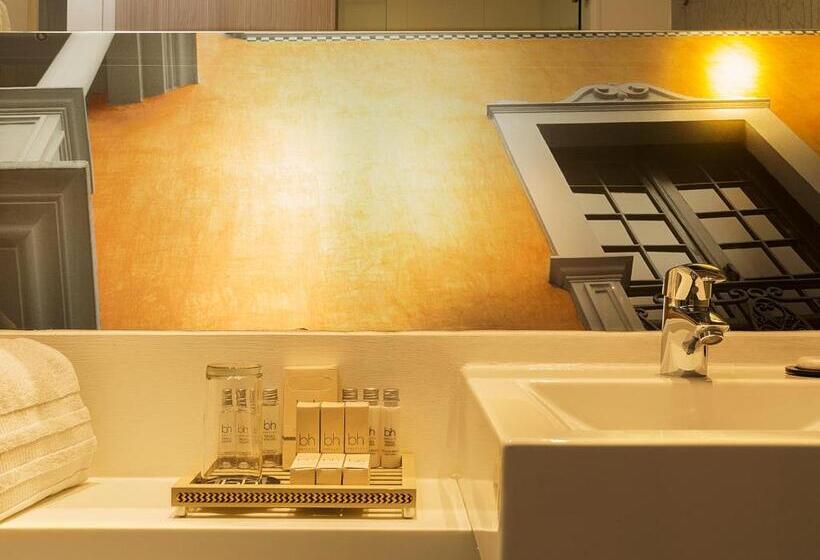 패밀리 룸, Bh Bicentenario