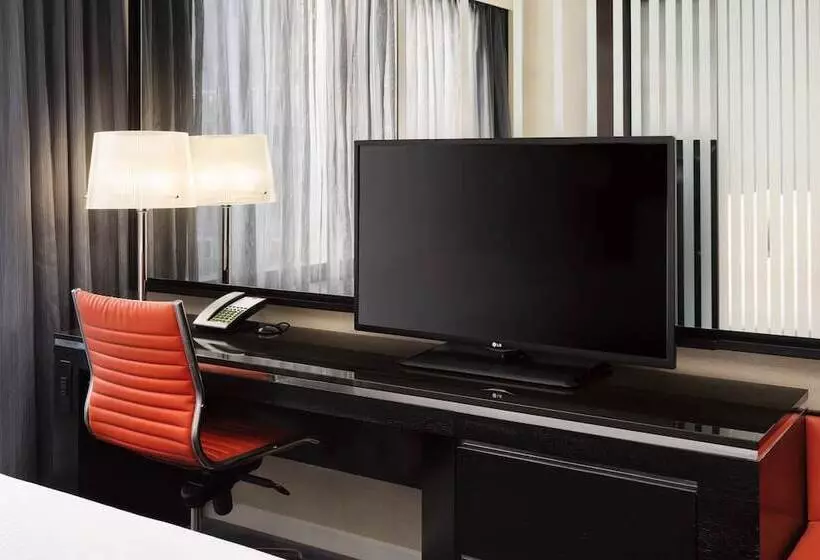 اتاق استاندارد با 2 تخت دوبل, Courtyard By Marriott New York Manhattan/central Park