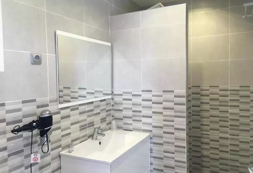 اتاق راحتی یک تخته, El Petit Mirador