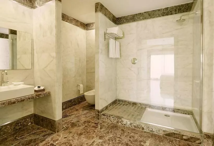 سوئیت 2 خوابه, Estepona Hotel & Spa Resort