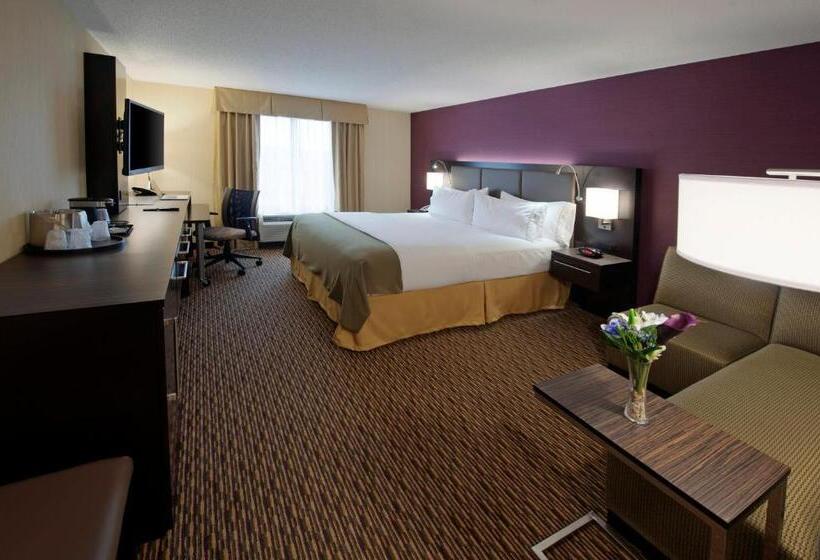 适合残疾人士使用的带超级大床的标准间, Holiday Inn Express Hotel & Suites Clearfield, An Ihg